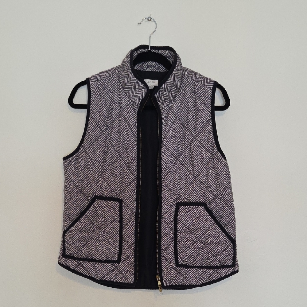 J. Crew Sleeveless Herringbone Zip-Front Vest - Black/Ivory